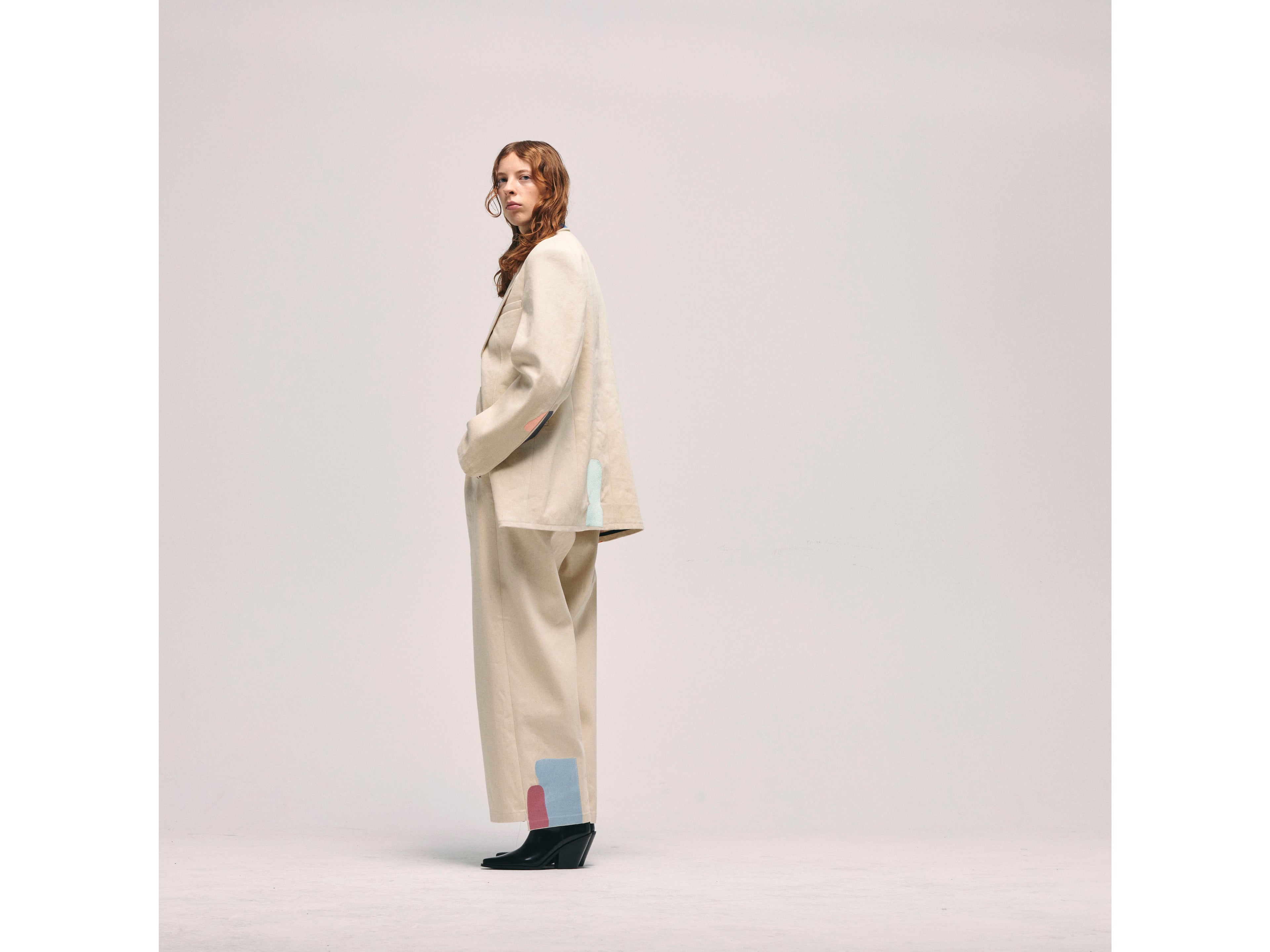 Embroidered suit _ "Amanda"