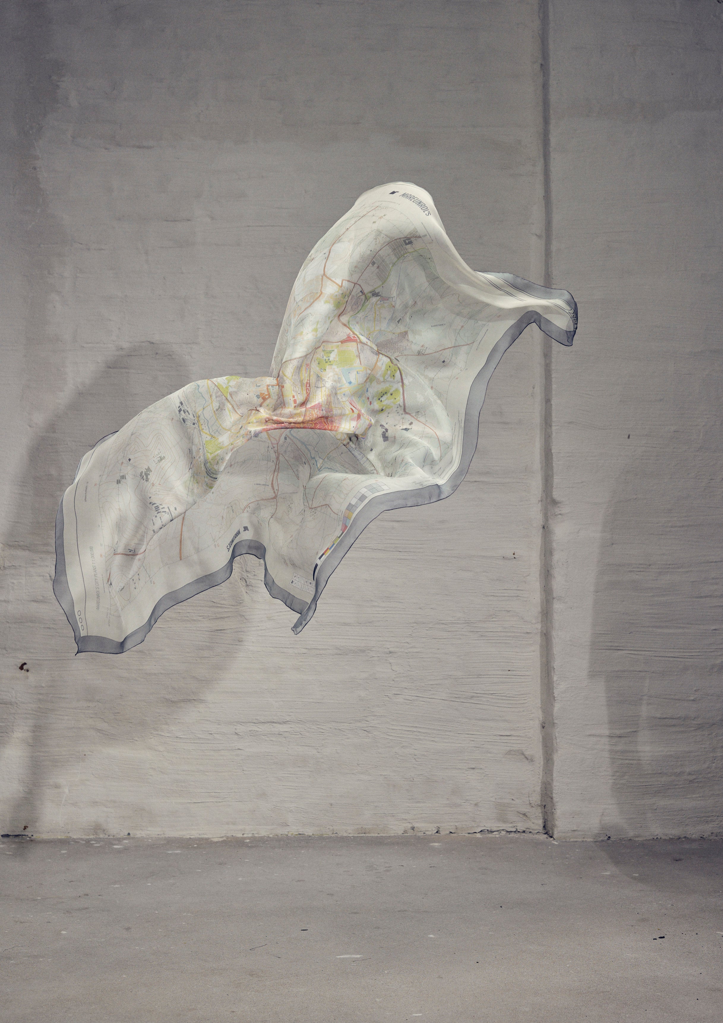 mr_ snack_EPISODE 4 / THE MAP MAN_silk scarf