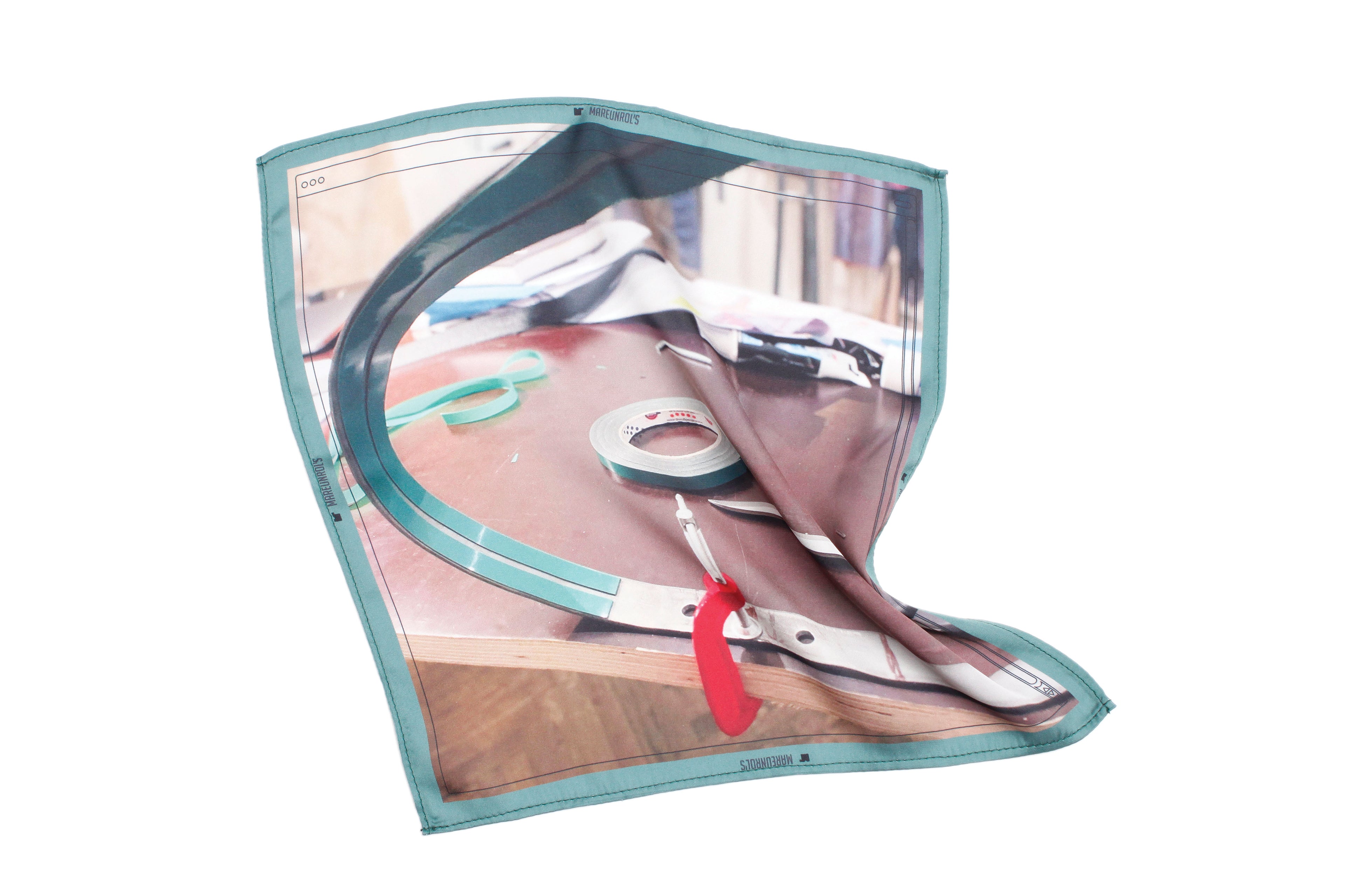 Invisible Exercises __Scarf __0006