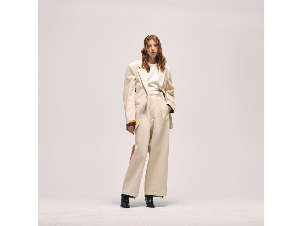 Embroidered suit _ "Amanda"