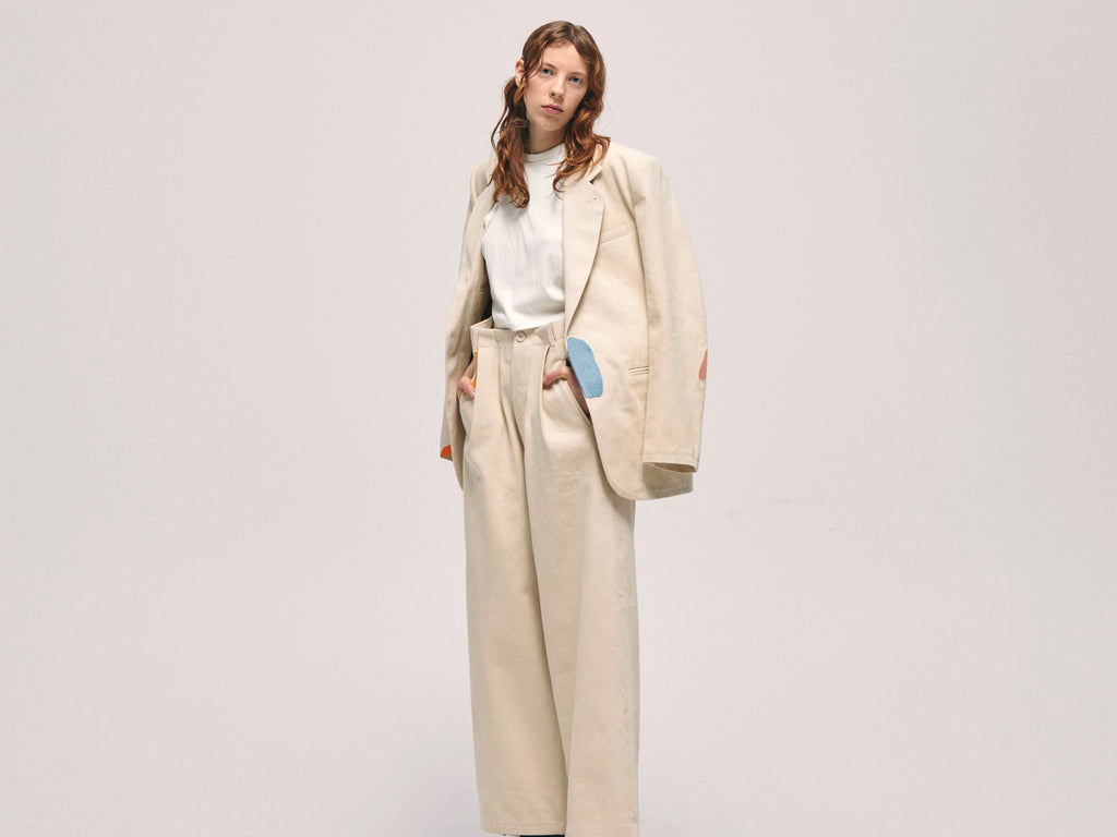 Embroidered suit _ "Amanda"