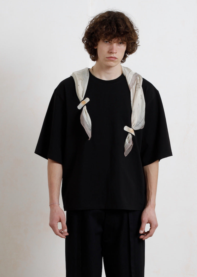 mr_ snack 121_ black T - shirt with patches