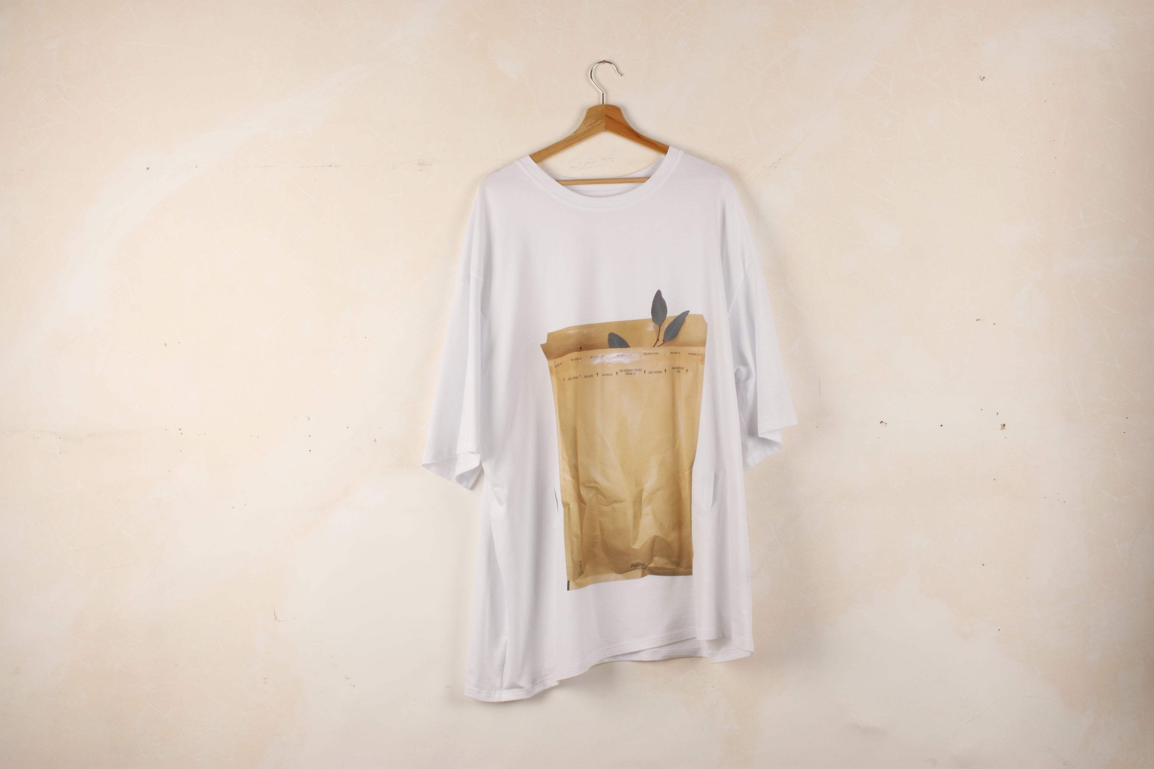 mr_ snack 124_  T - shirts